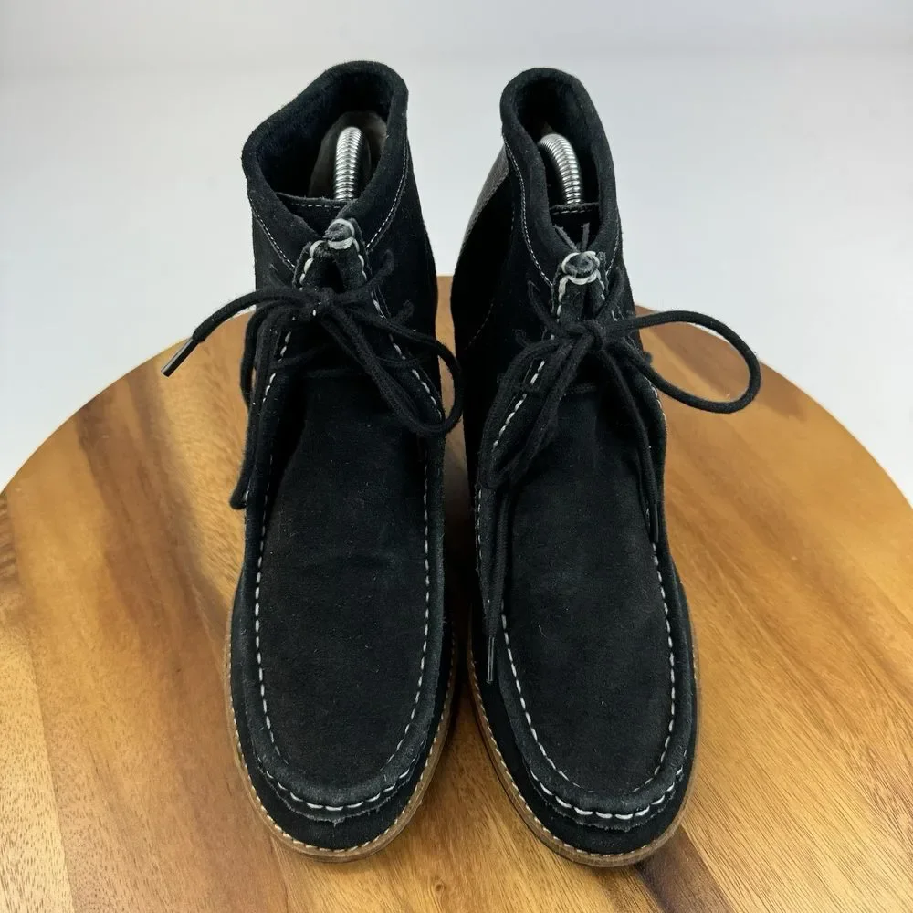Hush Puppies size 10